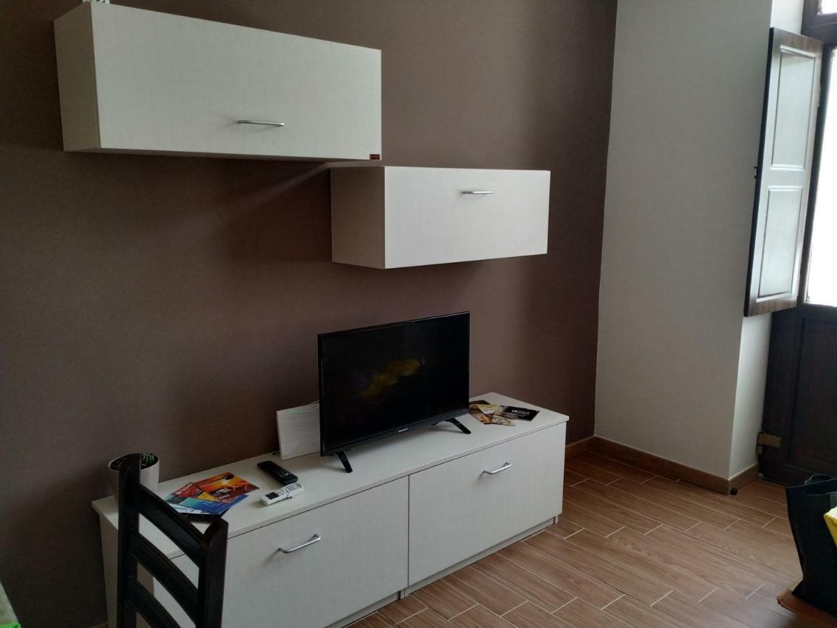 카시빌레 La Casa Di Bice 아파트 외부 사진